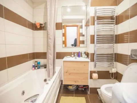 Izdavanje, jednosoban stan, 42m², Centar, Podgorica - image 8