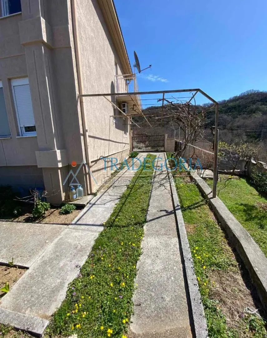 Prodaja, kuća, 243m², Bar, Crna Gora