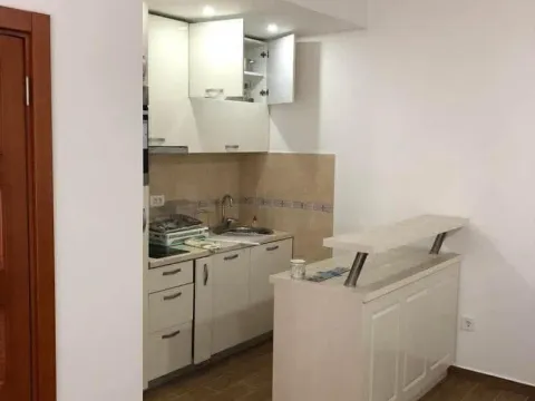 Izdavanje, jednosoban stan, 54m², Sutomore, Bar - image 9