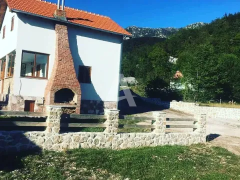 Sale, house, 220m², Herceg Novi, Crna Gora - image 25