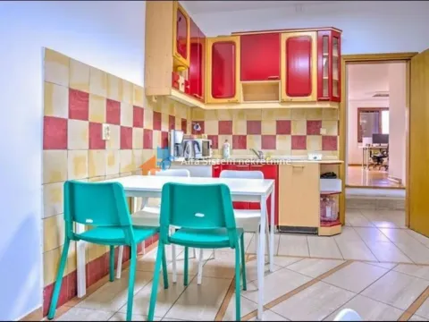 Rent, house, 270m², Mirijevo 1, Mirijevo Sve Podlokacije - image 6