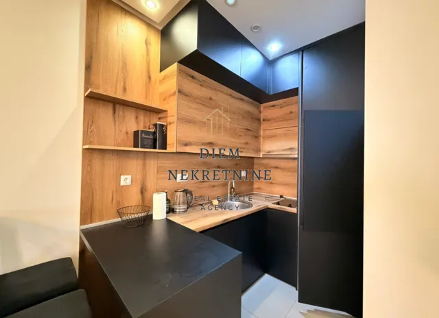 Rent, studio apartment, 36m², Centar, Bar
