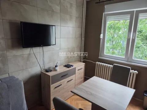 Prodaja, trosoban stan, 80m², Savski Venac, Beograd - image 11