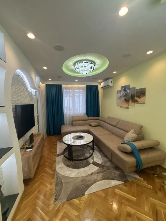 Izdavanje, stan, 46m², Stari Aerodrom, Podgorica