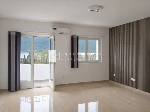 Prodaja, jednosoban stan, 44m², Kumbor, Herceg Novi - image 2