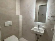 Prodaja, dvosoban stan, 66m², Stari Aerodrom, Podgorica - image 9