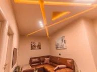 Izdavanje, kuća, 50m², Igalo, Herceg Novi - image 1