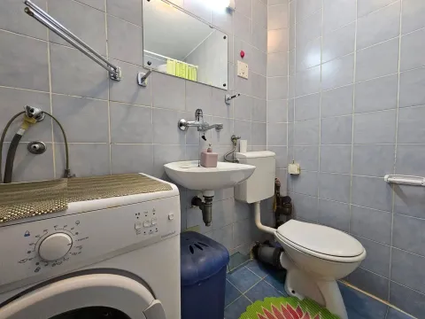 Izdavanje, garsonjera, 32m², Centar, Bar - image 3