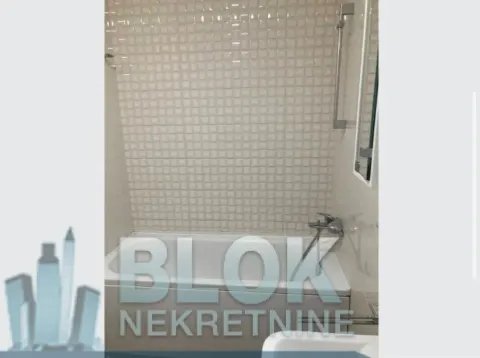 Rent, two bedroom apartment, 71m², City Kvart, Podgorica - image 9