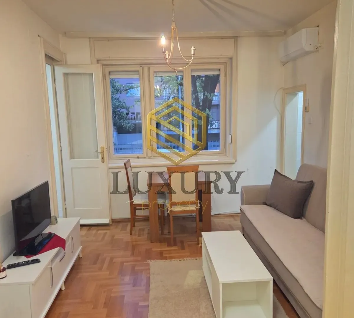 Rent, one bedroom apartment, 40m², Centar, Podgorica
