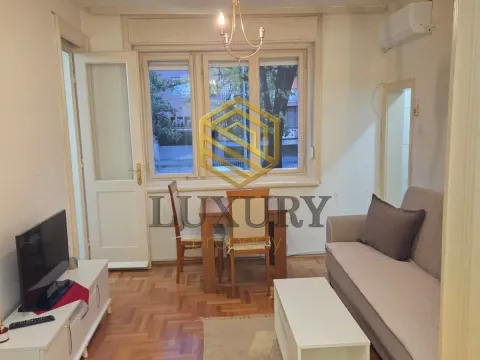 Rent, one bedroom apartment, 40m², Centar, Podgorica - image 7