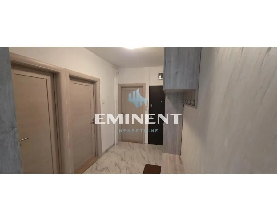 Izdavanje, stan, 57m², Zvezdara Sve Podlokacije, Beograd
