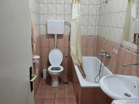 Rent, one bedroom apartment, 40m², Sajmište, Novi Sad - image 12