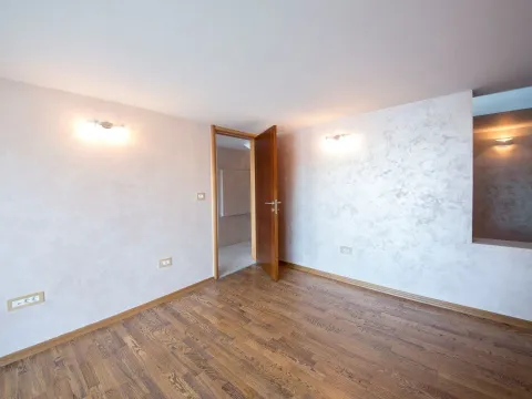 Sale, house, 300m², Krašići, Tivat - image 44