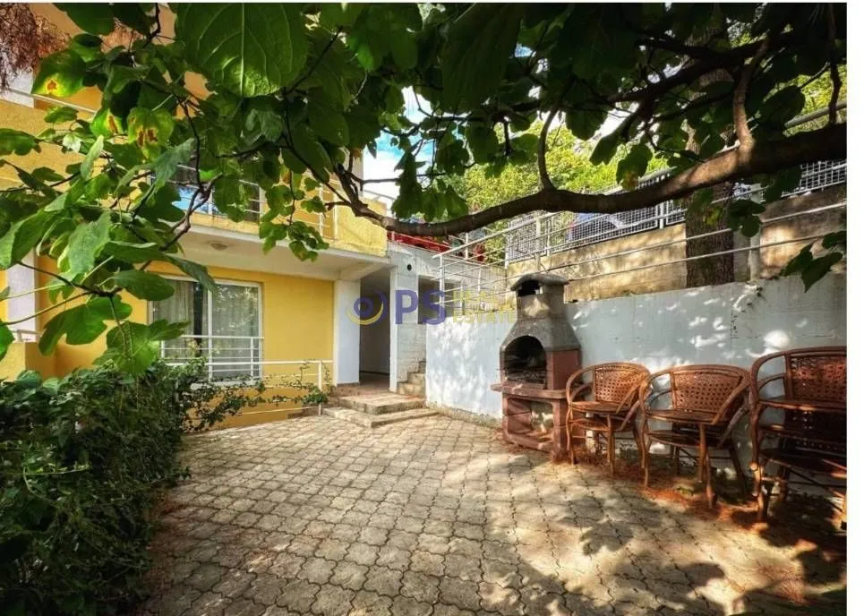 Sale, house, 179m², Bar, Crna Gora