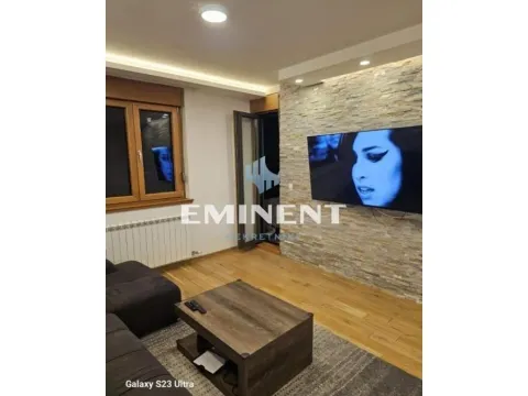 Izdavanje, dvosoban stan, 50m², Lekino Brdo, Voždovac Sve Podlokacije - image 2