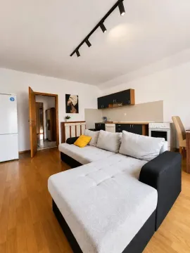 Rent, two bedroom apartment, 68m², Zagorič, Podgorica - image 2