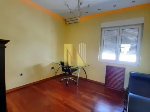 Izdavanje, stan, 263m², Bulevar Evrope, Novi Sad Sve Podlokacije - image 17