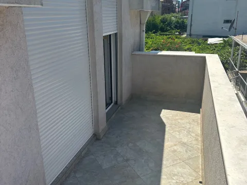 Rent, two bedroom apartment, 62m², Momišići, Podgorica - image 13