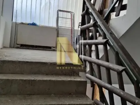 Prodaja, kuća, 450m², Veternik, Novi Sad Sve Podlokacije - image 14