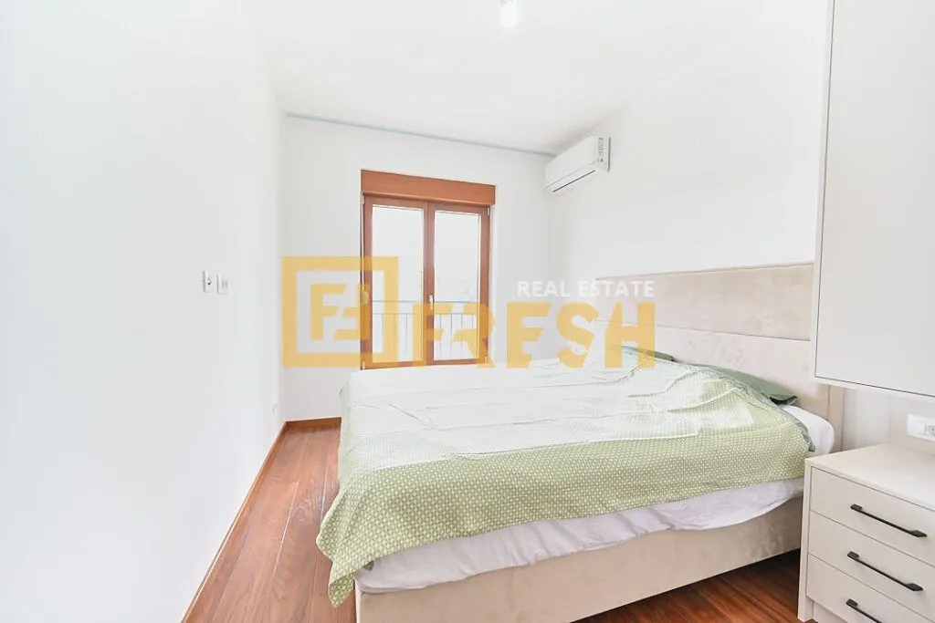 Rent, two bedroom apartment, 70m², Master Kvart, Podgorica