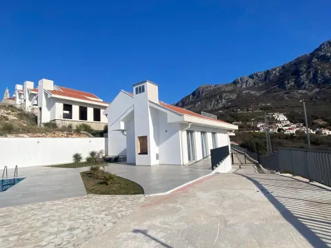 Rent, house, 11m², Blizikuće, Budva - image 12