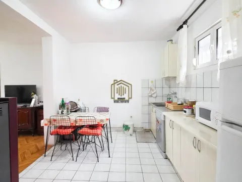 Sale, house, 115m², Tološi, Podgorica - image 6