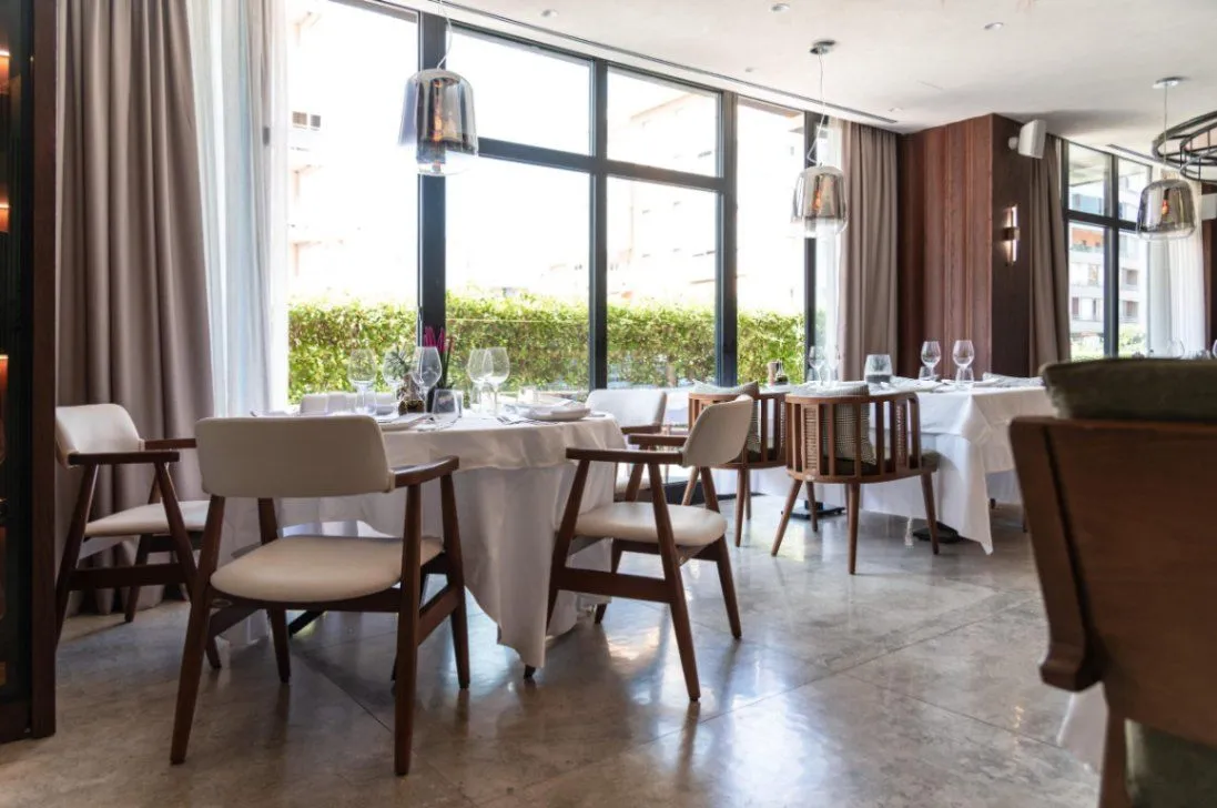 Prodaja, ugostiteljski objekat, 172m², City Kvart, Podgorica