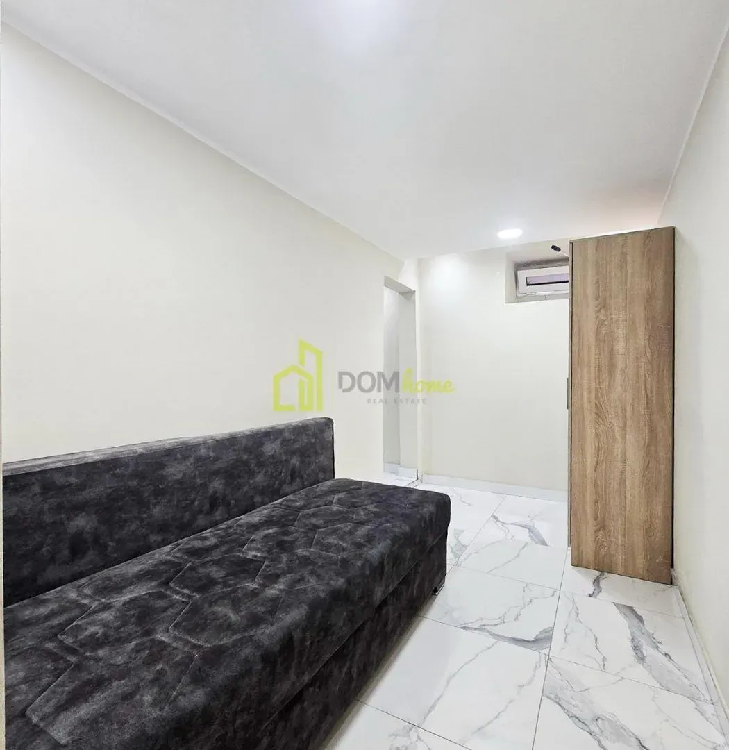 Prodaja, dvosoban stan, 50m², Centar, Podgorica