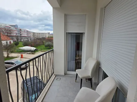 Izdavanje, dvosoban stan, 70m², Podgorica, Crna Gora - image 12