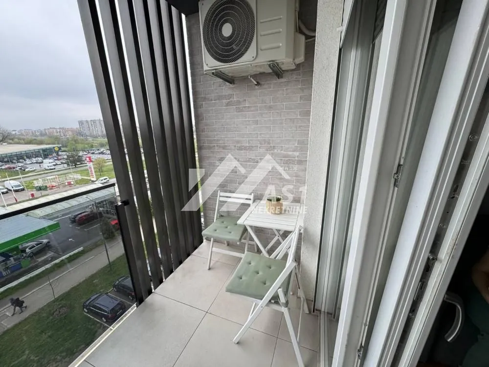 Izdavanje, jednosoban stan, 40m², Novo naselje, Novi Sad