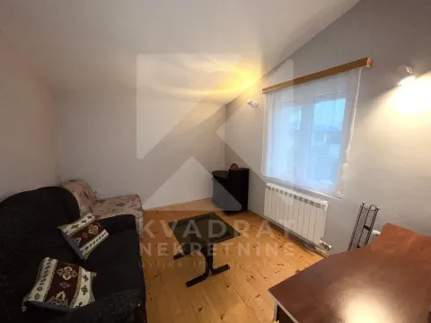 Izdavanje, trosoban stan, 130m², Zabjelo, Podgorica - image 6