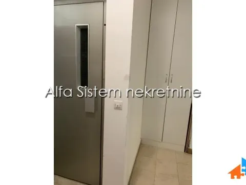 Izdavanje, stan, 140m², Senjak, Beograd - image 6