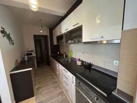 Sale, two bedroom apartment, 84m², Bečići, Budva - image 3