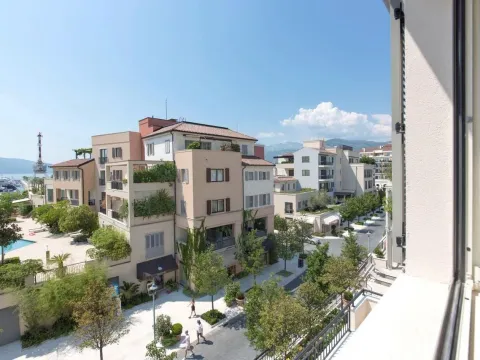 Rent, two bedroom apartment, 164m², Porto Montenegro, Tivat - image 14