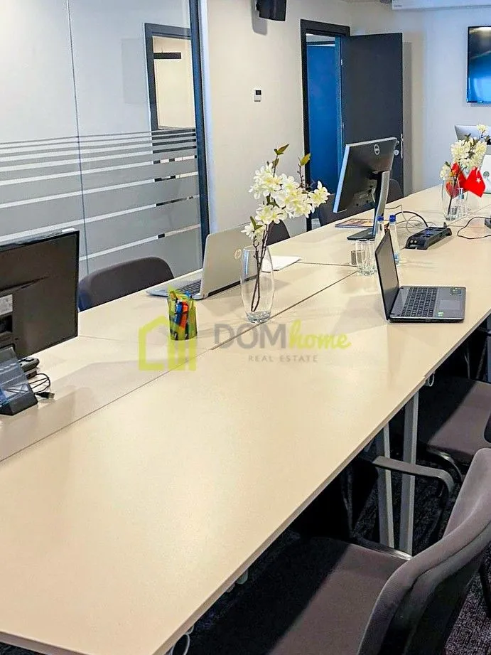 Rent, office space, 705m², Zeta, Podgorica