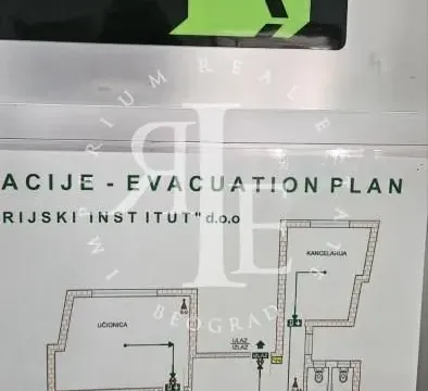 Izdavanje, poslovni prostor, 130m², Stari Grad, Beograd - image 19