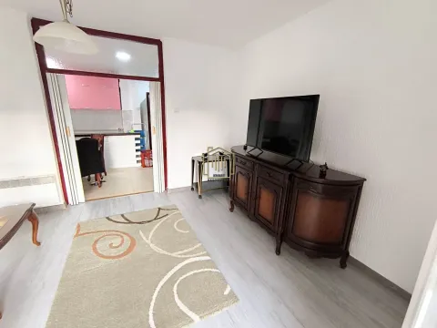 Rent, two bedroom apartment, 67m², Centar, Bar - image 2