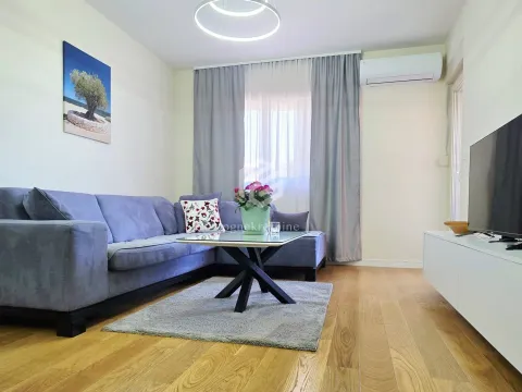 Rent, one bedroom apartment, 49m², Central Point, Podgorica - image 3