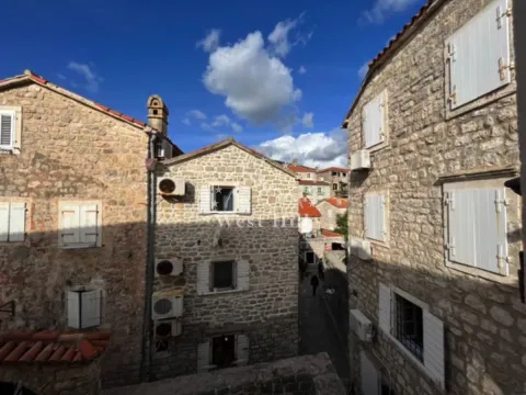 Prodaja, kuća, 100m², Budva, Crna Gora - image 2