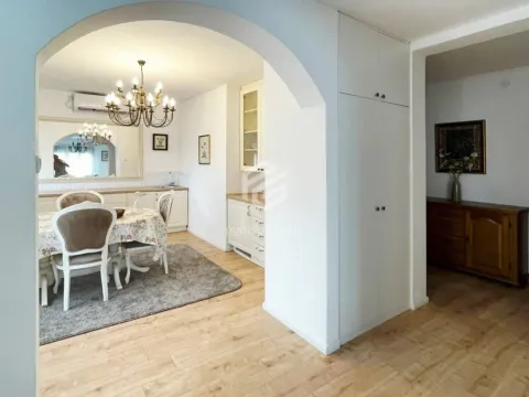 Rent, three bedroom apartment, 100m², Gornja Gorica, Podgorica - image 4