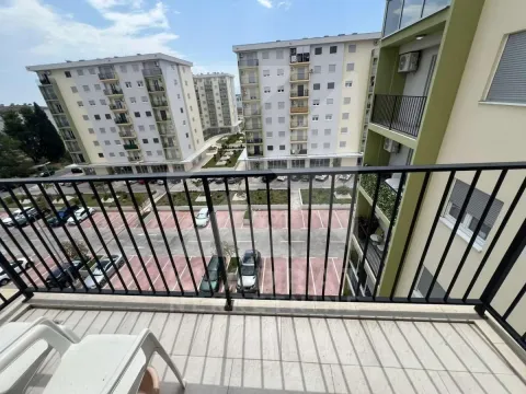 Rent, one bedroom apartment, 42m², Tuški Put, Podgorica - image 11