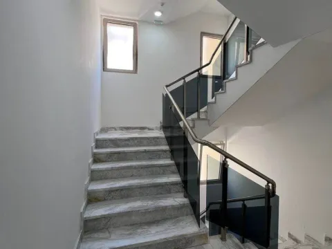 Sale, two bedroom apartment, 62m², Bečići, Budva - image 3