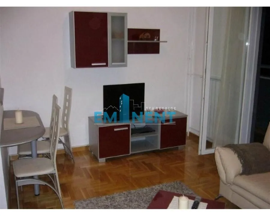 Rent, two bedroom apartment, 43m², Novi Beograd Blok 22, Novi Beograd Sve Podlokacije