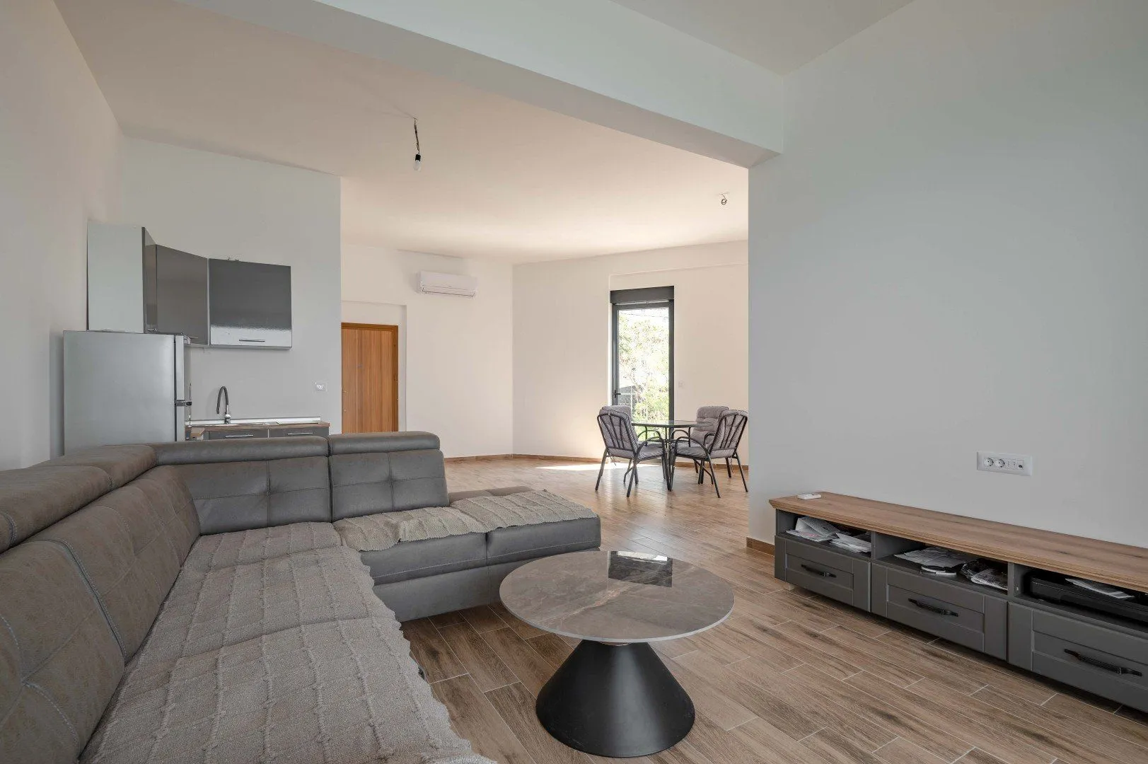 Sale, one bedroom apartment, 39m², Sutomore, Bar