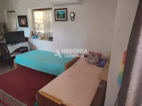 Prodaja, kuća, 71m², Gračac, Vrnjačka Banja - image 5