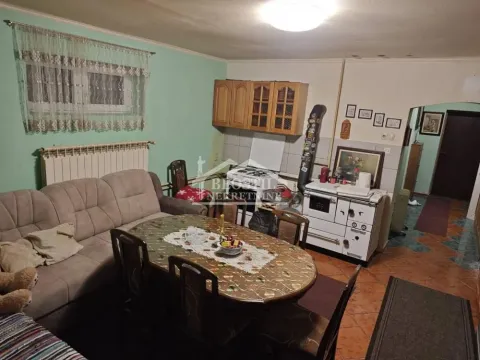 Sale, house, 133m², Golubinci, Stara Pazova - image 9