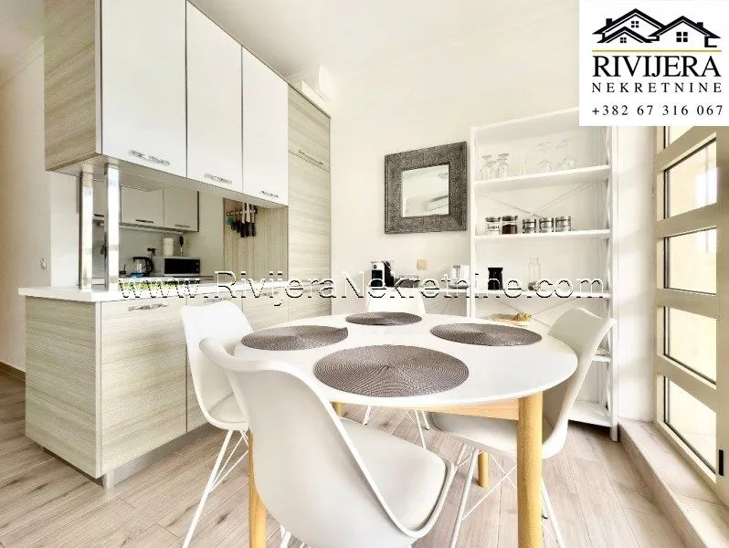 Prodaja, dvosoban stan, 83m², Prčanj, Kotor