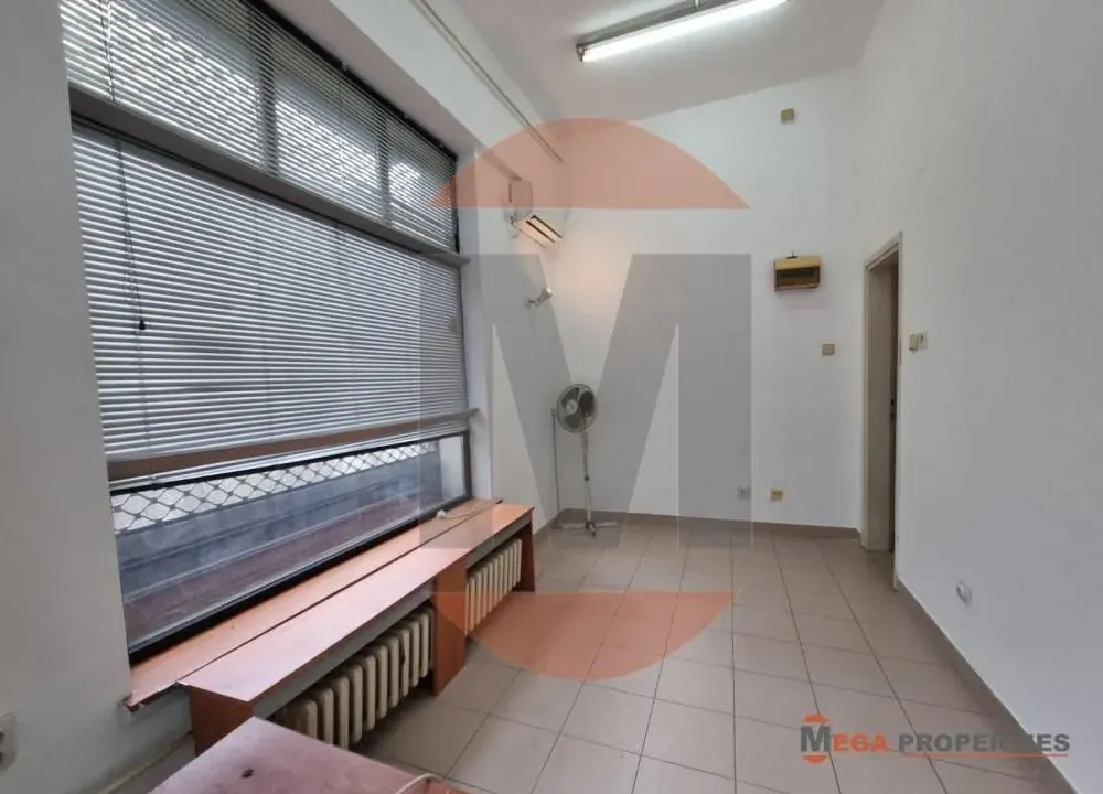 Rent, office space, 12m², Zvezdara Sve Podlokacije, Beograd