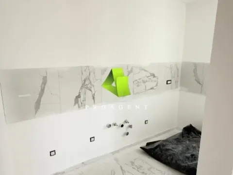 Sale, three bedroom apartment, 72m², Medijana, Niš - image 9